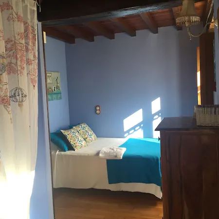 Os Tres Teixos 호텔